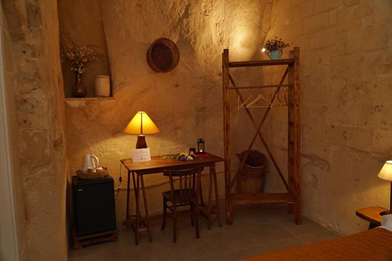 Superior Double Room image 4