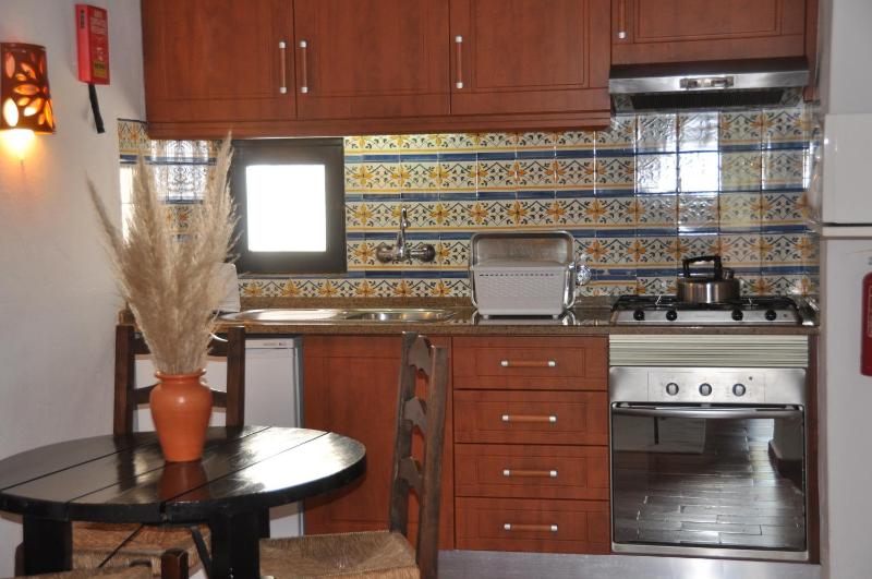One-Bedroom Apartment image 2