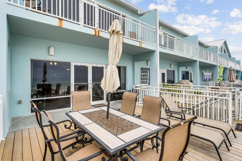 469 Fort Pickens Rd - image 10