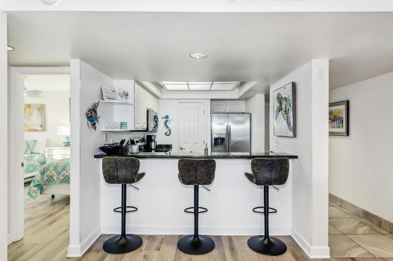 405E Regency Towers - image 2