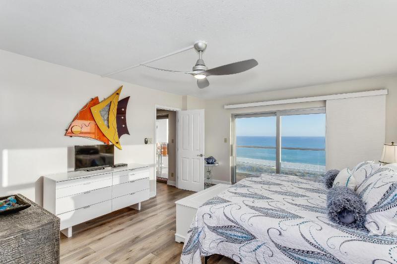 405E Regency Towers - image 28