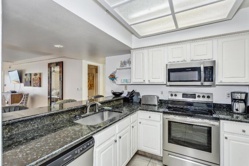 405E Regency Towers - image 16