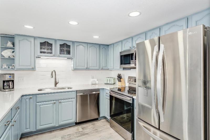 523 Starboard Village - image 25