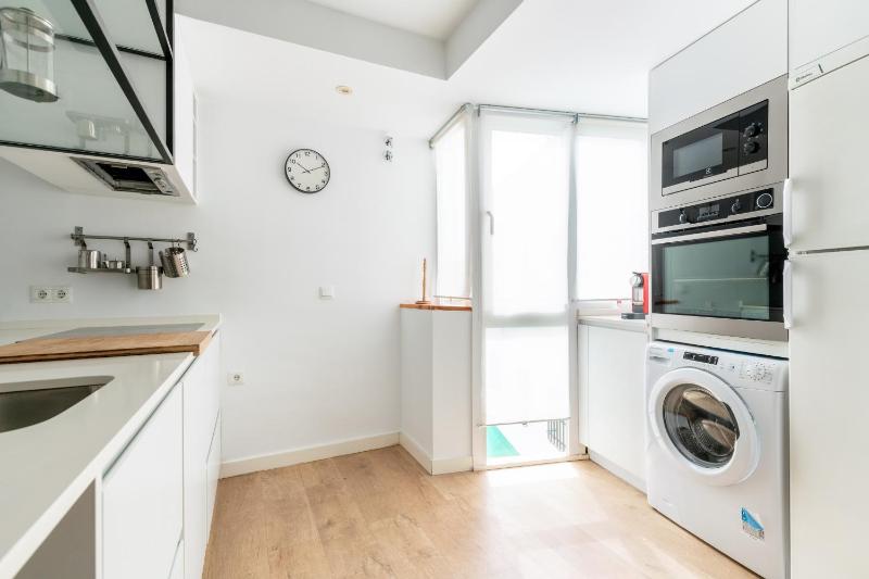 Bustos Tavera Olehousing - image 7