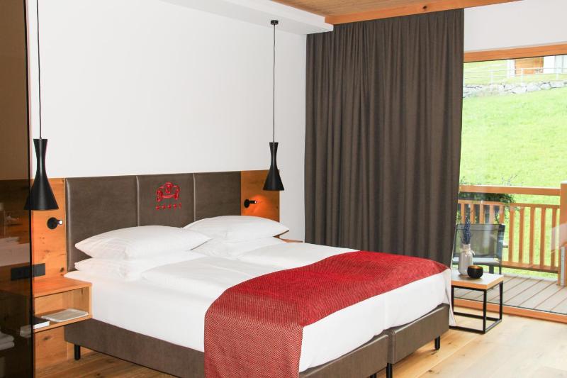 Superior Double Room image 2