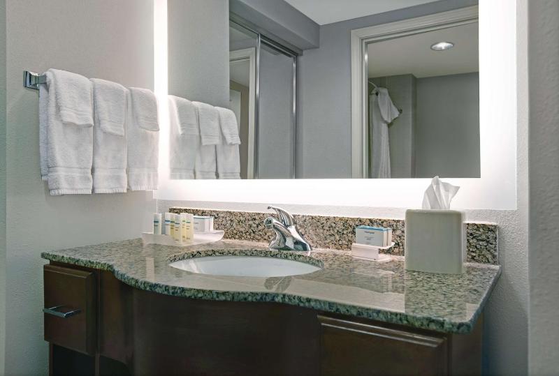 Two-Bedroom Suite - Non-Smoking image 2