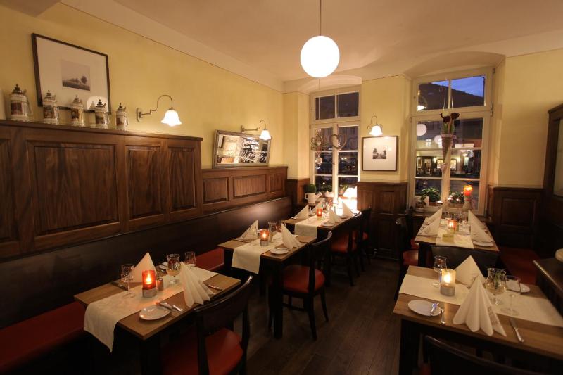Hotel Goldener Falke - image 11