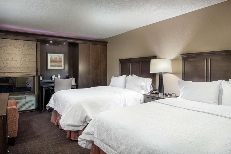 Room with Two Queen Beds - Non-Smoking image 1