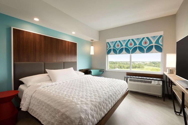 King Room image 1