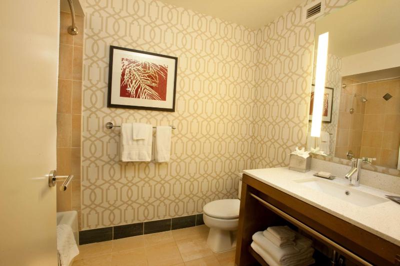 Hilton Palm Springs - image 2