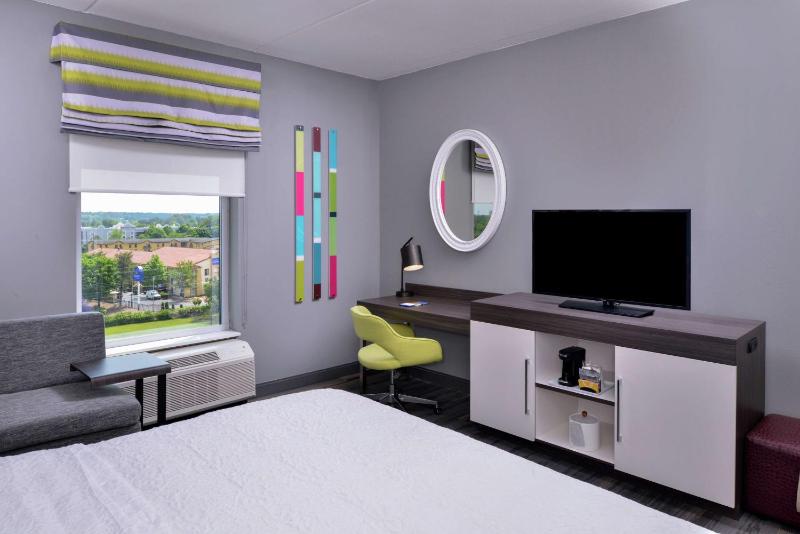 King Room - Non-Smoking image 1