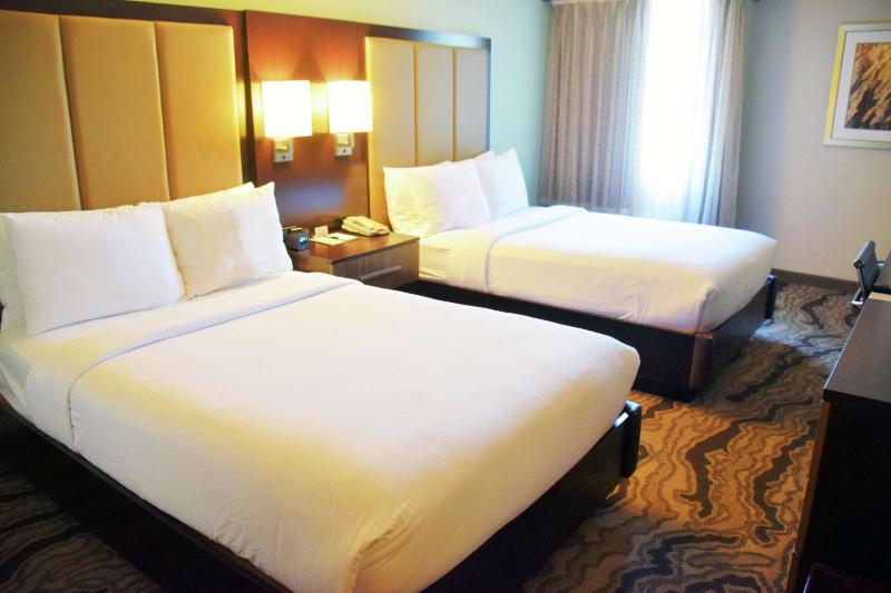 Double Room with Two Double Beds image 3