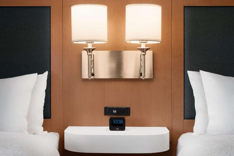 Room with Two Queen Beds - Non-Smoking image 2