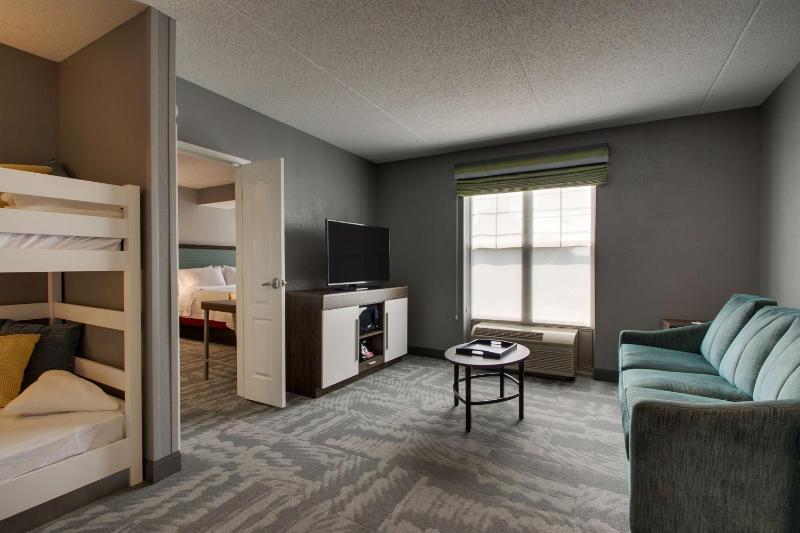 One-Bedroom King Suite with Sofa Bed - Non-Smoking image 2