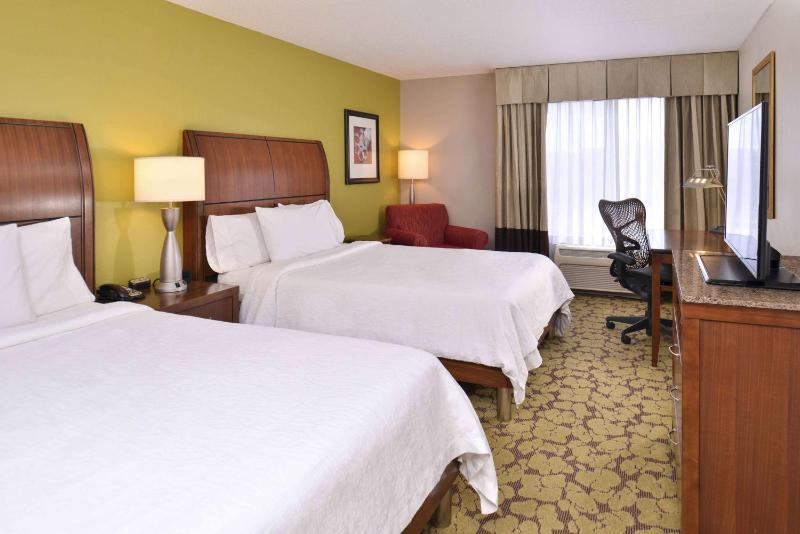 Queen Room with Two Queen Beds image 1