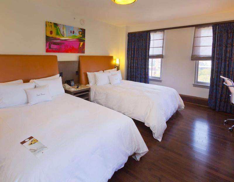 Queen Room with Two Queen Beds image 1