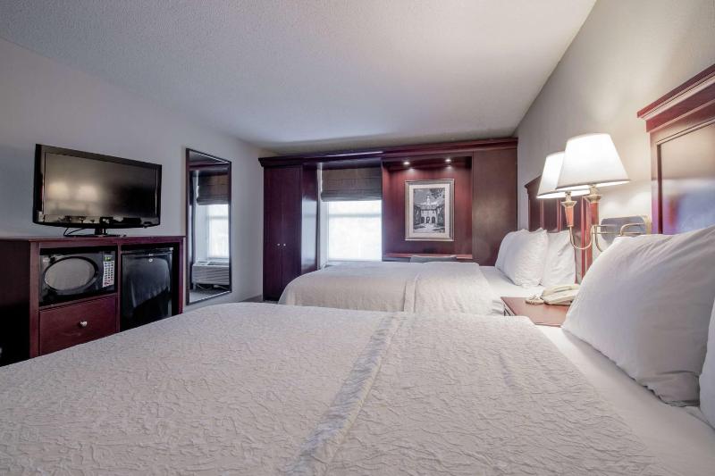 Queen Room with Two Queen Beds image 1