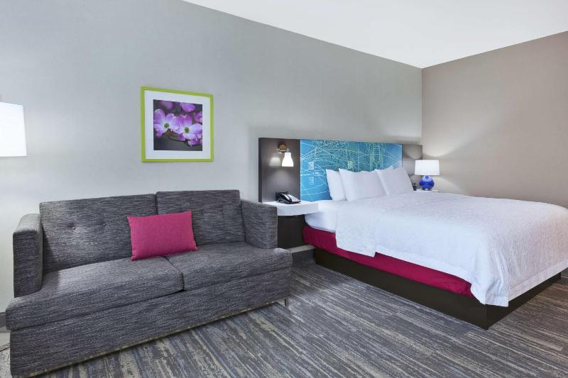 King Room - Non-Smoking image 1