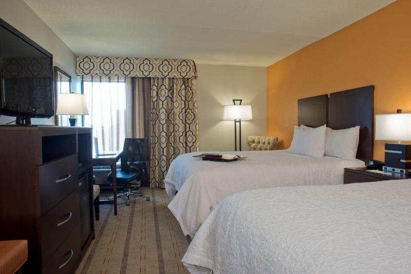 Room with Two Queen Beds - Non-Smoking image 1
