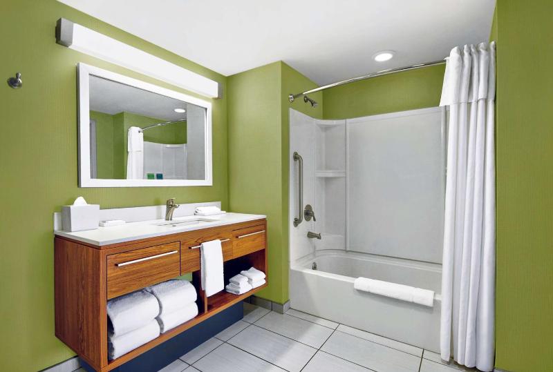 King Studio Suite - Non-Smoking image 1