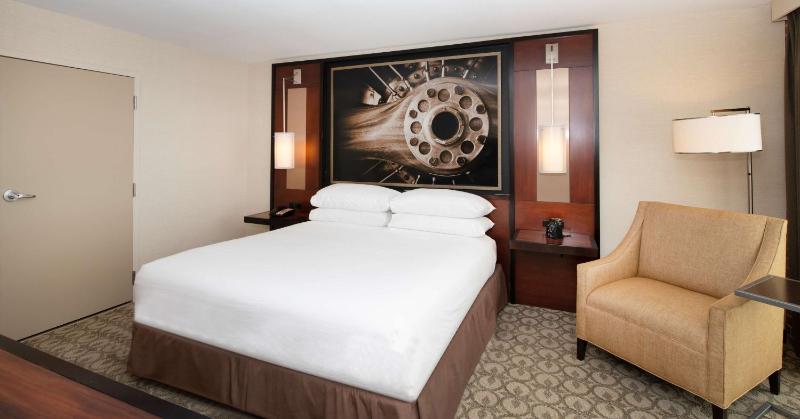King Room - Non-Smoking image 3