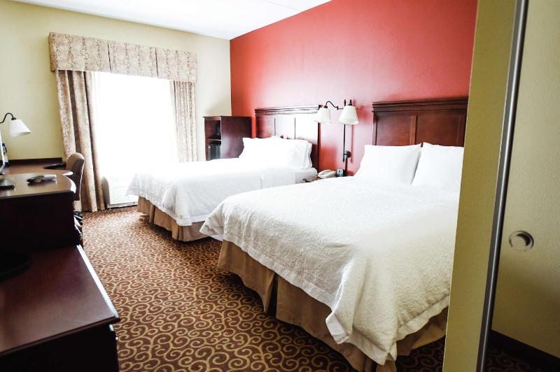 Room with Two Queen Beds - Non-Smoking image 1