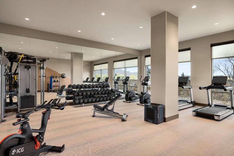 Hilton North Scottsdale at Cavasson - image 28