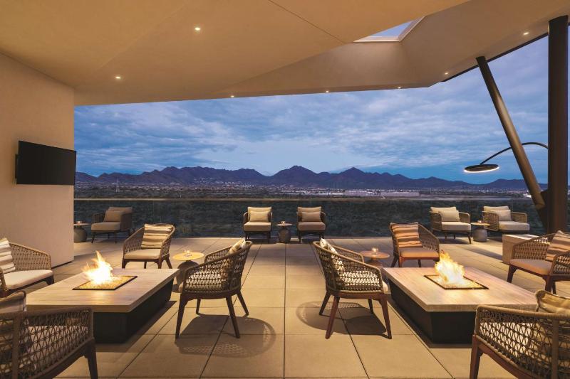 Hilton North Scottsdale at Cavasson - image 12
