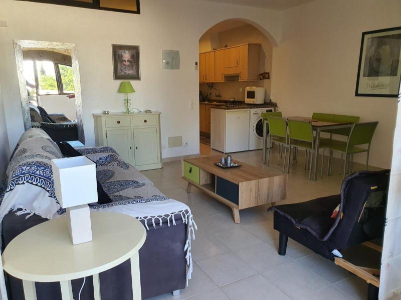 Beira Mar Apartment - image 10