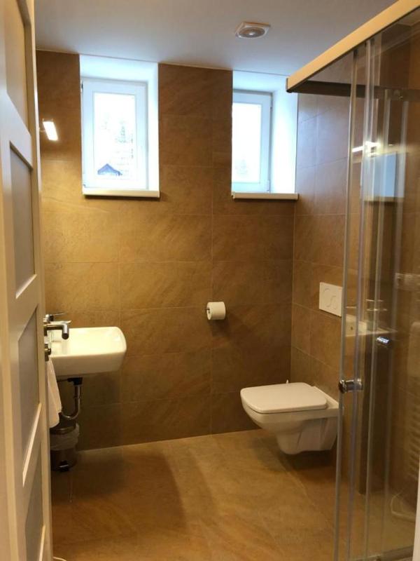 Quadruple Room image 2