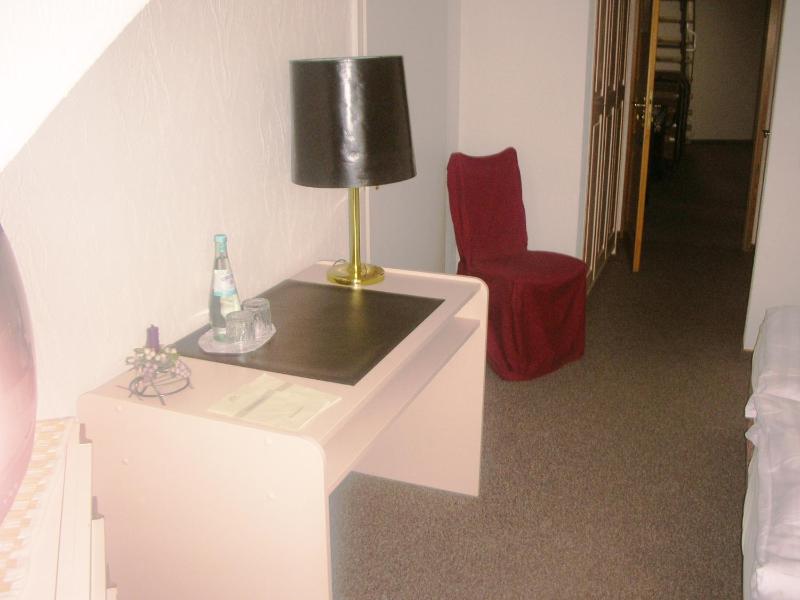Double Room - Category C image 3