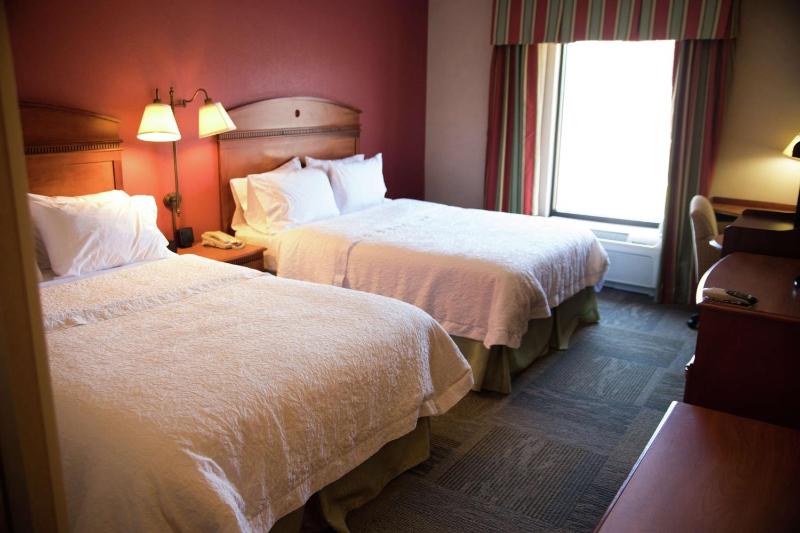 Room with Two Queen Beds - Non-Smoking image 1