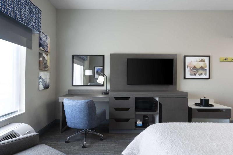 King Room image 1