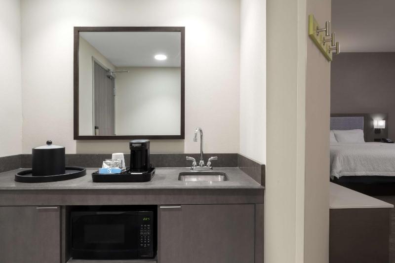 King Studio Suite - Non Smoking image 2