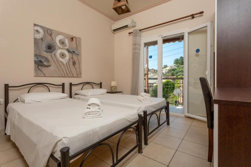 Fay Apartment - image 10