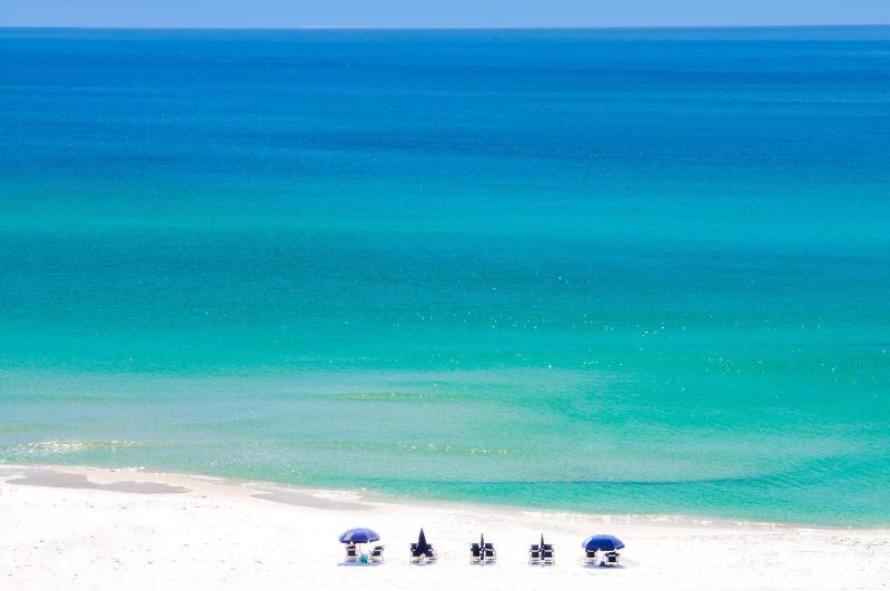 Barracuda Beach House - image 35