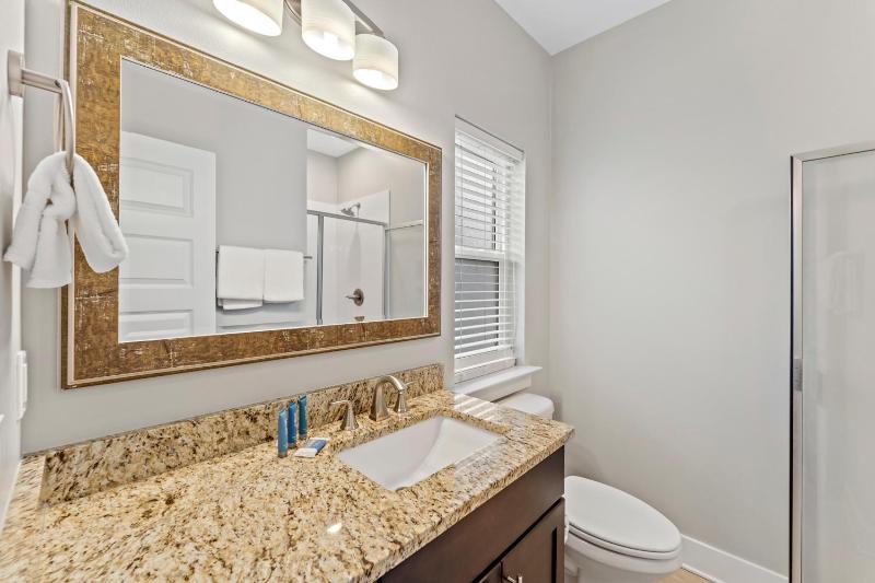 Barracuda Beach House - image 19