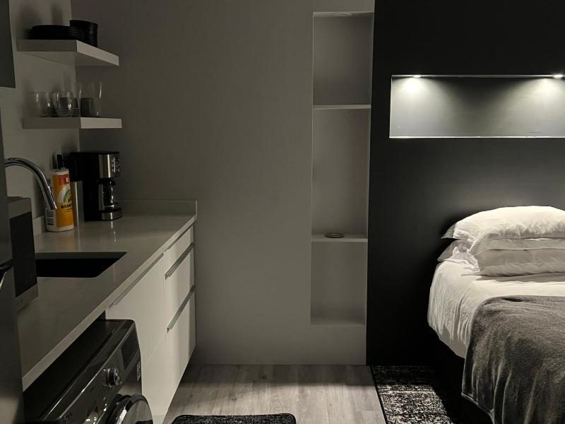 Deluxe Double Room (2 Adults + 1 Child) image 3