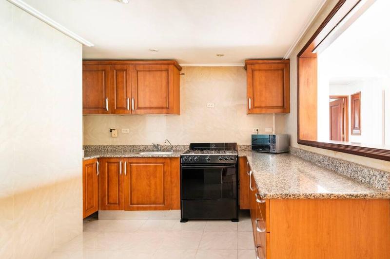 3 BDR Ocean View luxury Apartment . Sleeps 6 - image 15