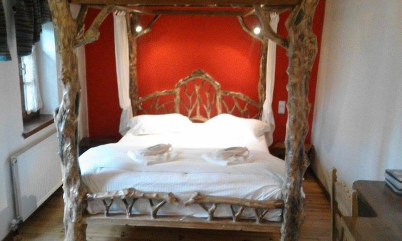 Suite with Fireplace image 2