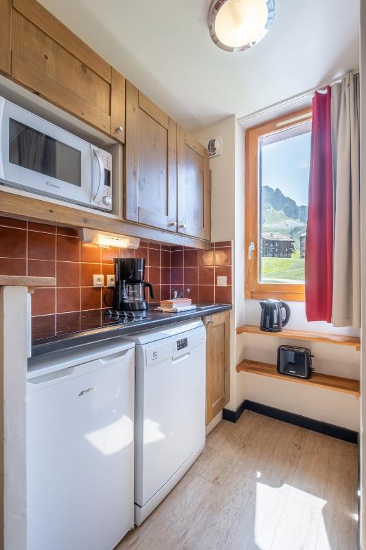 One-Bedroom Apartment with Mountain View (4 People) image 3