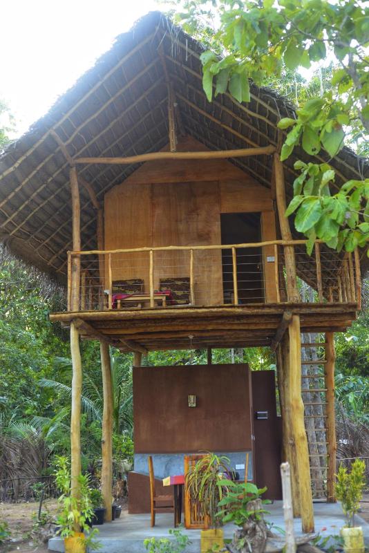 Pidurangala View Treehouse - image 14