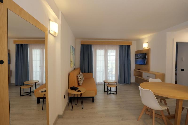 Two-Bedroom Apartment (4 Adults) image 2