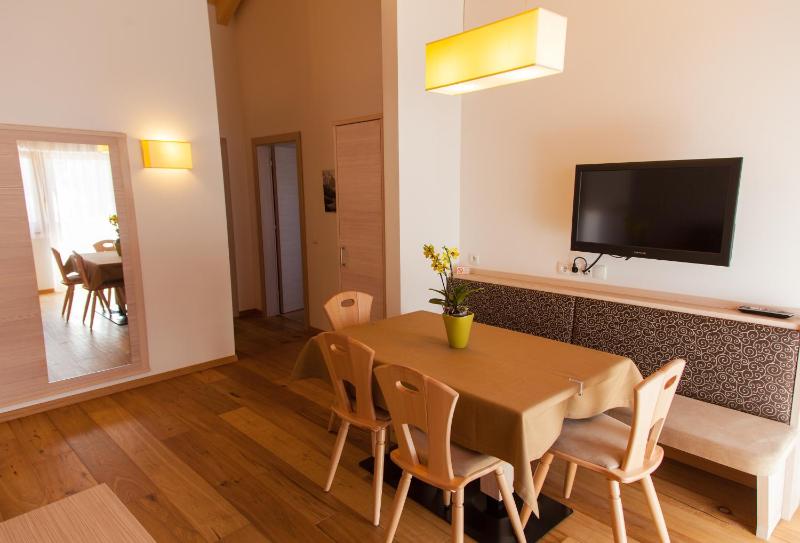 Superior Apartment image 2