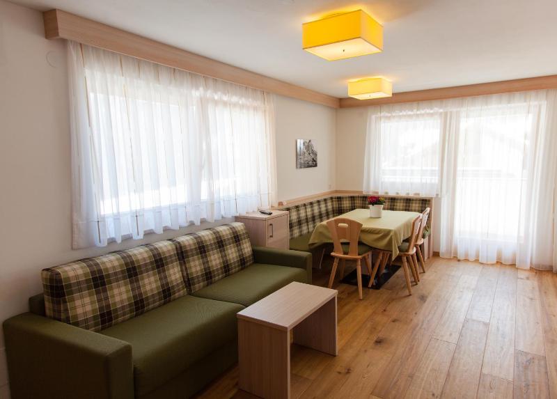 Superior Apartment image 1