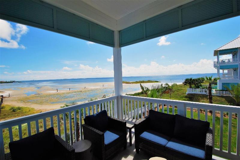 Kite One - Private bayside home with Pool and Hot Tub home - image 32