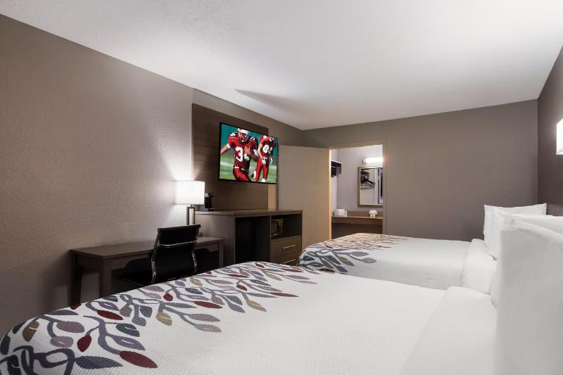 Superior Room with Two Queen Beds Disability Access Roll-In Shower Non-Smoking image 3