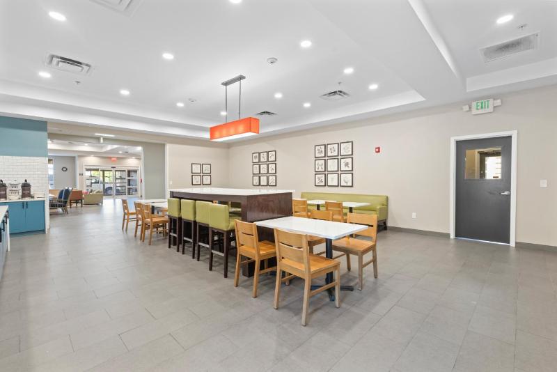 Country Inn & Suites by Radisson Savannah Airport GA - image 27