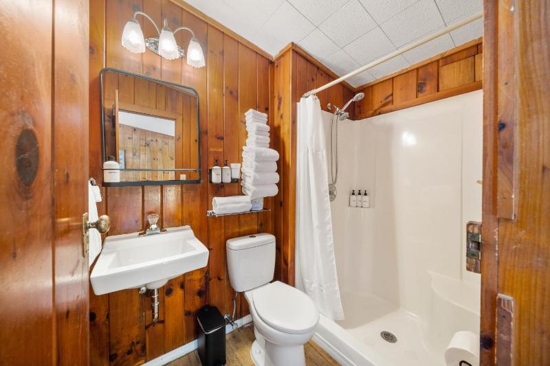 Double Queen Room image 2