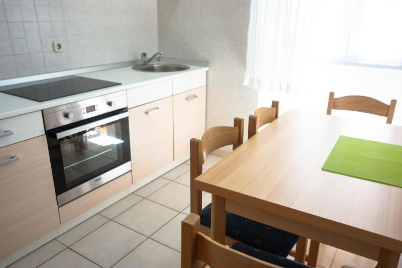 Apartment image 3